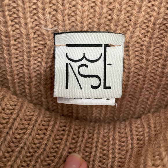 Base rage alpaca turtleneck in camel - Picture 5 of 6